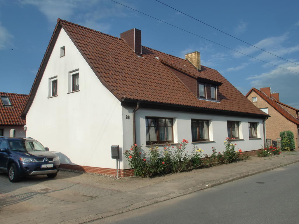 Ferienwohnung Lisa Gingst Exterior photo